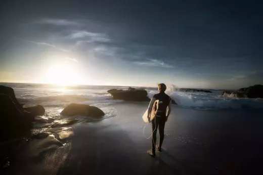 Escolher a onda certa é uma técnica de surf essencial