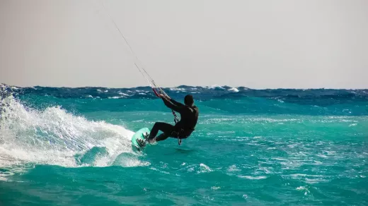 Robert Kelly Slater é o melhor surfista de todos os tempos